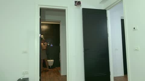 Jenny online show from December 3, 2025, 8:51 pm