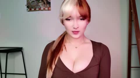 Snapshot of jenniferwhoreance chatting on January 9, 2025, 8:01 pm Jenn Hunt FYI spit on tits price change not denoted in menu images see tipmenu online show from January 9, 2025, 8:01 pm