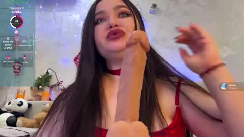 Snapshot of jennisxcharming chatting on January 13, 2025, 1:45 am Mila online show from January 13, 2025, 1:45 am