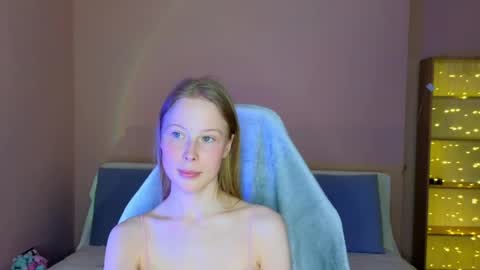Snapshot of jenny_angelok chatting on April 25, 2026, 1:14 pm Next broadcast on December 05 subject to change online show from April 25, 2026, 1:14 pm