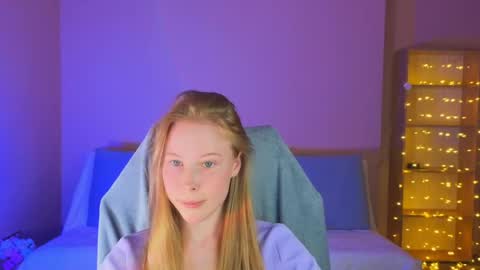 Snapshot of jenny_angelok chatting on June 3, 2026, 2:33 pm Next broadcast on December 05 subject to change online show from June 3, 2026, 2:33 pm