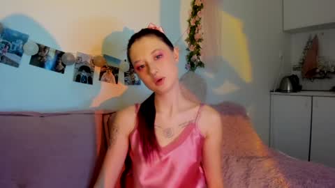 Snapshot of jenny_cox_love chatting on December 22, 2024, 6:59 pm Jennifer Jenny Darling online show from December 22, 2024, 6:59 pm