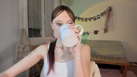 Snapshot of jenny_cox_love chatting on January 22, 2025, 7:45 pm Jennifer Jenny Darling online show from January 22, 2025, 7:45 pm