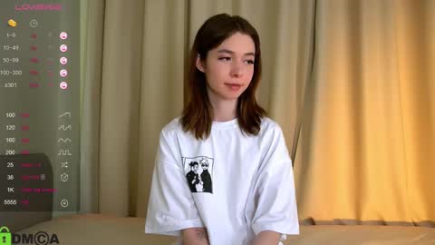 Snapshot of jenny_lylu chatting on February 26, 2025, 11:15 pm Ori online show from February 26, 2025, 11:15 pm