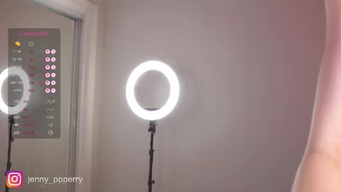 Snapshot of jenny_perry chatting on October 11, 2025, 12:54 am Jenny Instagram jenny ppperry NEXT LIVE TUESDAY online show from October 11, 2025, 12:54 am