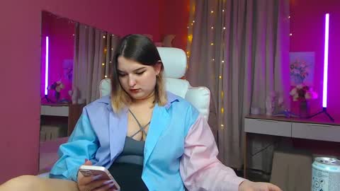 Snapshot of jenny_smitx chatting on March 1, 2025, 1:29 pm jenny_smitx online show from March 1, 2025, 1:29 pm
