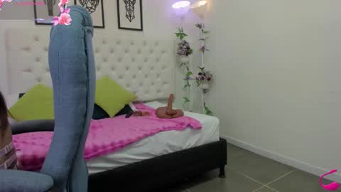 Snapshot of jenny_stark chatting on October 20, 2025, 11:10 am jenny_stark online show from October 20, 2025, 11:10 am