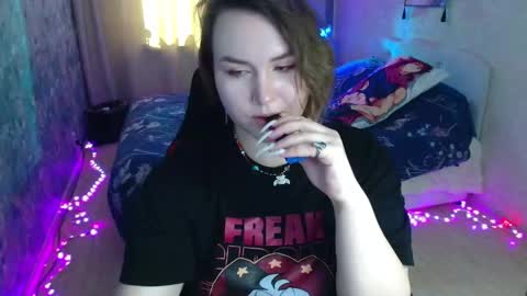 Jenny online show from March 31, 2026, 5:08 am