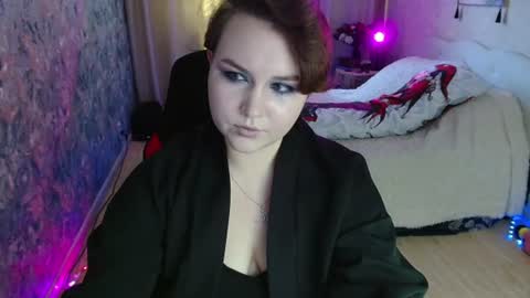 Jenny online show from July 8, 2026, 4:50 am