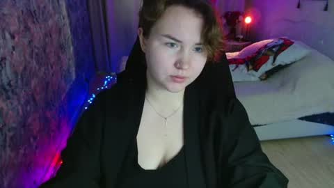 Jenny online show from July 16, 2026, 11:16 am
