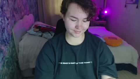 Jenny online show from July 22, 2026, 5:54 am
