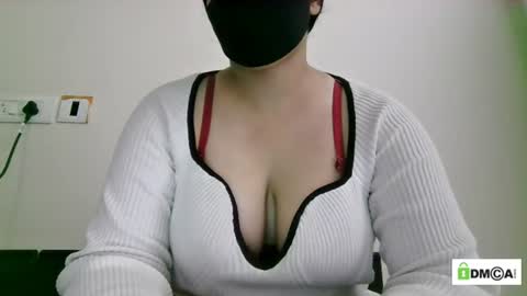 Snapshot of jennydolphin chatting on June 27, 2026, 4:17 am Jenny online show from June 27, 2026, 4:17 am