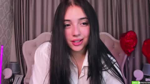 Snapshot of jennyferguson chatting on February 25, 2025, 7:14 pm Jenny Ferguson online show from February 25, 2025, 7:14 pm