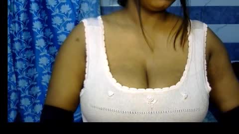 jenny online show from November 28, 2025, 11:46 am