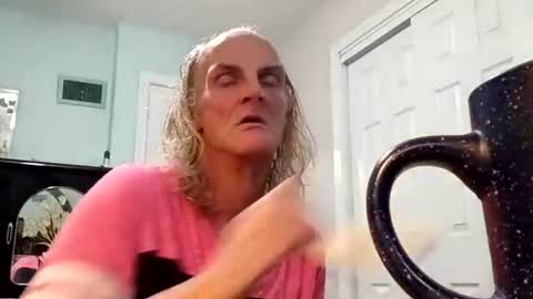 jennywomacks online show from July 7, 2026, 3:09 am