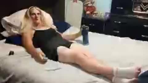 jennywomacks online show from August 2, 2026, 12:20 am