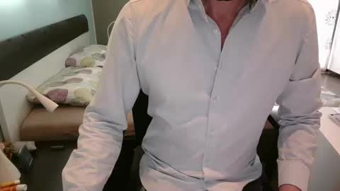 jensiboy1111 online show from May 20, 2026, 3:07 pm