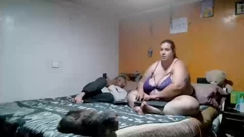 Snapshot of jeny_bel chatting on September 23, 2025, 8:45 pm jeny bel y el conde online show from September 23, 2025, 8:45 pm