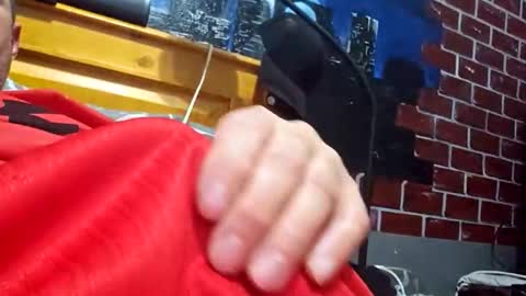 Snapshot of jerbonezgood chatting on December 3, 2025, 8:29 pm Lous online show from December 3, 2025, 8:29 pm