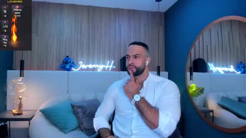 Snapshot of jeremy_harden chatting on February 12, 2025, 10:15 pm Jeremy online show from February 12, 2025, 10:15 pm