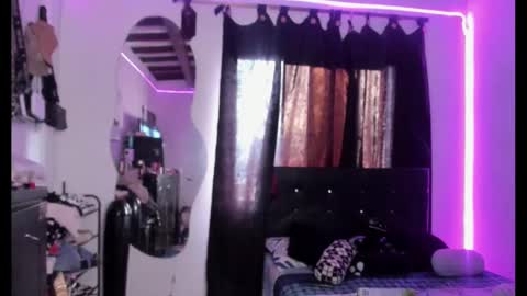 Snapshot of jeronxtapion chatting on March 11, 2025, 9:26 pm Tapion online show from March 11, 2025, 9:26 pm