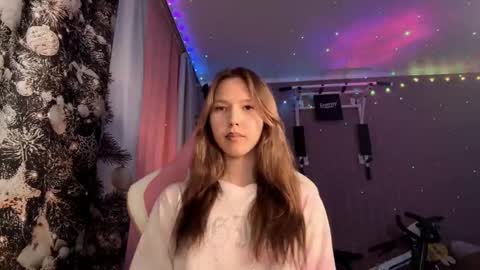 jerrienyhan online show from September 30, 2025, 1:27 pm