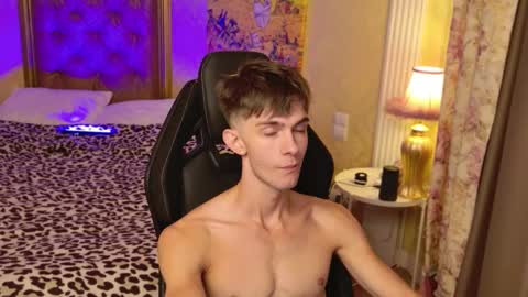 Snapshot of jerry_lucky chatting on October 10, 2025, 4:22 am Jerry online show from October 10, 2025, 4:22 am