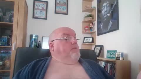 Snapshot of jerseyhammer01 chatting on October 5, 2025, 10:35 am Harry online show from October 5, 2025, 10:35 am