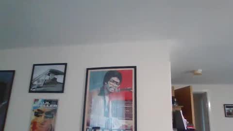 Snapshot of jerseyhammer01 chatting on October 15, 2025, 8:03 am Harry online show from October 15, 2025, 8:03 am