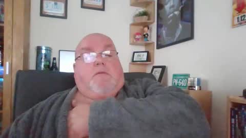 Snapshot of jerseyhammer01 chatting on November 3, 2025, 8:37 am Harry online show from November 3, 2025, 8:37 am