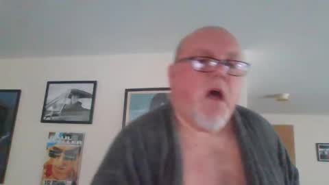 Snapshot of jerseyhammer01 chatting on November 15, 2025, 9:39 am Harry online show from November 15, 2025, 9:39 am