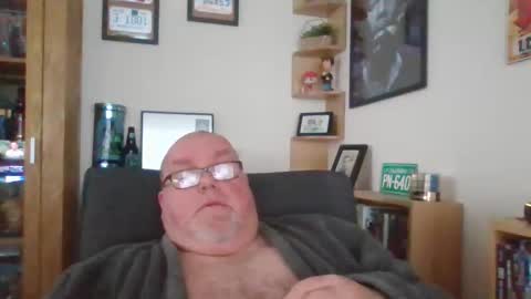 Snapshot of jerseyhammer01 chatting on November 29, 2025, 9:12 am Harry online show from November 29, 2025, 9:12 am