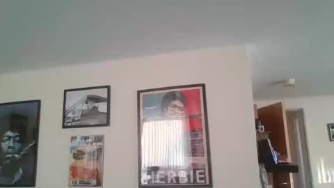 Snapshot of jerseyhammer01 chatting on December 19, 2025, 9:27 am Harry online show from December 19, 2025, 9:27 am