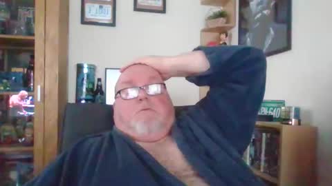 Snapshot of jerseyhammer01 chatting on February 12, 2026, 9:04 am Harry online show from February 12, 2026, 9:04 am