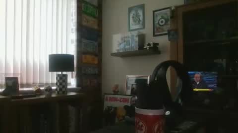 Snapshot of jerseyhammer01 chatting on February 19, 2026, 8:54 am Harry online show from February 19, 2026, 8:54 am