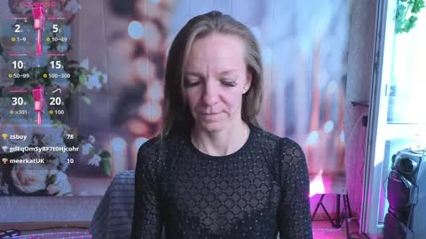 jesica_moon_peachyy online show from April 4, 2026, 5:38 am