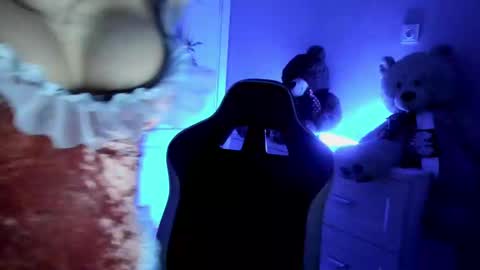 Snapshot of jess1ca_rabb1t chatting on December 7, 2024, 11:07 am jess1ca_rabb1t online show from December 7, 2024, 11:07 am