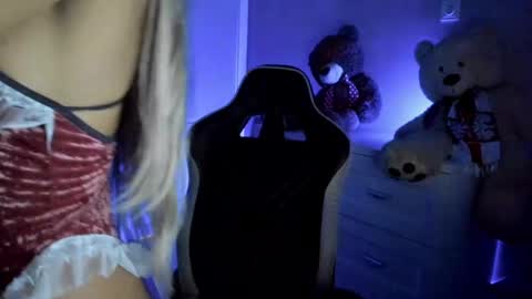 Snapshot of jess1ca_rabb1t chatting on January 17, 2025, 10:00 am jess1ca_rabb1t online show from January 17, 2025, 10:00 am