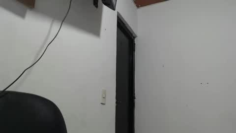 Snapshot of jess_beaut chatting on September 17, 2025, 2:46 am jess_beaut online show from September 17, 2025, 2:46 am