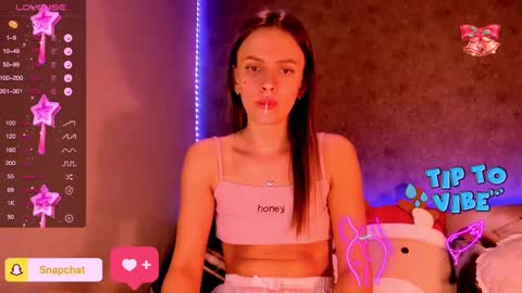 Snapshot of jess_kahawaty chatting on December 25, 2024, 10:48 pm Jess online show from December 25, 2024, 10:48 pm