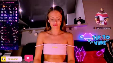 Snapshot of jess_kahawaty chatting on February 6, 2025, 10:32 pm Jess online show from February 6, 2025, 10:32 pm