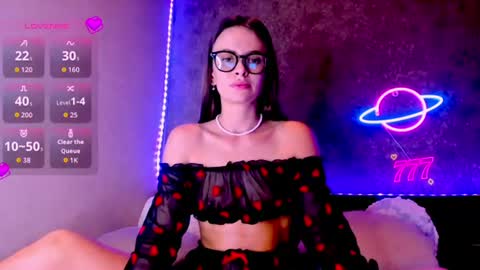 Snapshot of jess_kahawaty chatting on July 10, 2026, 9:39 pm Jess online show from July 10, 2026, 9:39 pm