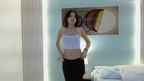 Snapshot of jessdant_luv chatting on November 7, 2025, 5:18 am Hello we are Jesse and Dante. online show from November 7, 2025, 5:18 am