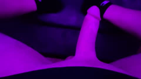 jesseboyy online show from January 7, 2025, 3:14 am