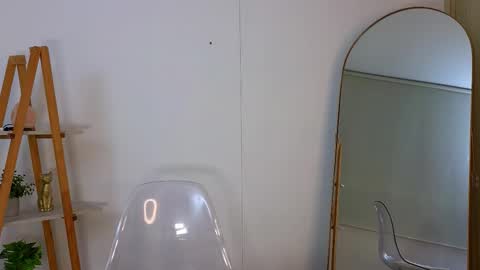 bella  adams online show from March 26, 2026, 11:49 am