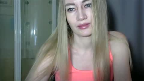 Snapshot of jessfox1 chatting on December 28, 2024, 11:05 pm JessFox1 online show from December 28, 2024, 11:05 pm