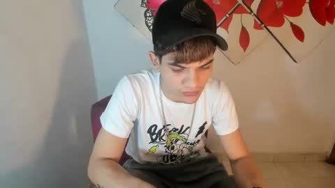 Snapshot of jesshot_bigcock chatting on March 15, 2026, 3:34 am jesshot_bigcock online show from March 15, 2026, 3:34 am