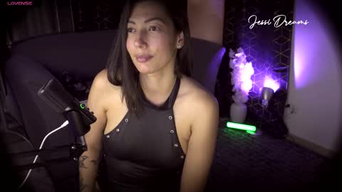 Snapshot of jessi_dreams chatting on October 9, 2025, 3:15 am Jessica Gomez online show from October 9, 2025, 3:15 am