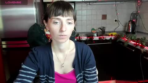 jessicaforris online show from January 8, 2025, 10:37 am