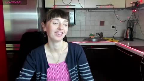 jessicaforris online show from January 9, 2025, 10:52 am